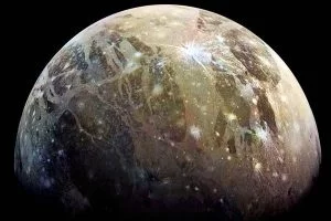 la luna m&aacute;s grande del sistema solar